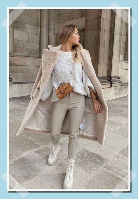 [PaidLink] 72 Must Have Boots Winter Outfit Guides This Fall You Should Try Out #moda White Snow Boots Outfit, White Boots Winter Outfit, White Boots Winter, Winter Outfit Guide, Boots Winter Outfit, Snow Boots Outfit, White Snow Boots, Zara Style, Winter Fashion Boots