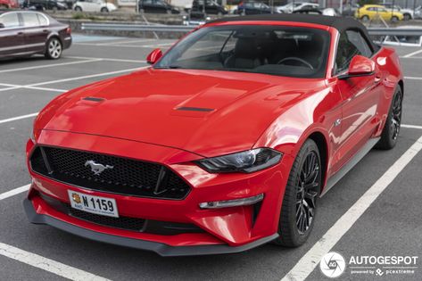 2019 Mustang Gt Convertible, Red Convertible Mustang, Ford Masteng, Cars Convertible, Convertible Mustang, Ford Mustang Gt Convertible, Mustang Gt Convertible, Cars Color, Red Mustang