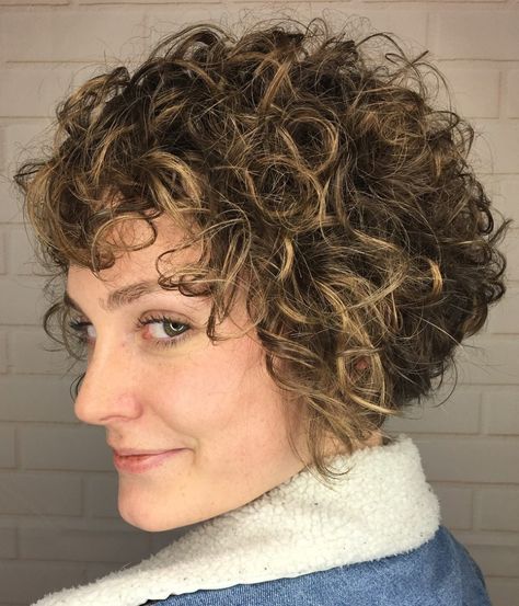 50 Absolutely New Short Wavy Haircuts for 2020 - Hair Adviser Bob With Bangs Over 50, Short Wavy Bob With Bangs, Short Curly Bob With Bangs, Wavy Bob With Bangs, Curly Bob With Bangs, Bob Blond, Wavy Layered Haircuts, Short Wavy Hairstyles, Short Wavy Haircuts