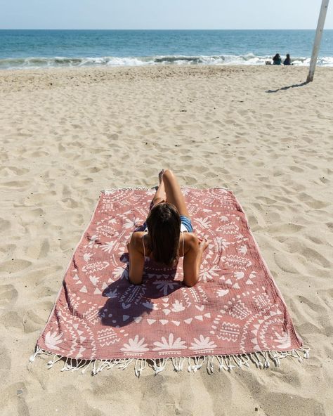 Sand Cloud, Model Pics, Summer Feeling, Beach Blanket, Model Pictures, Beach Day, Design Inspo, Beach Mat, Summer Vibes