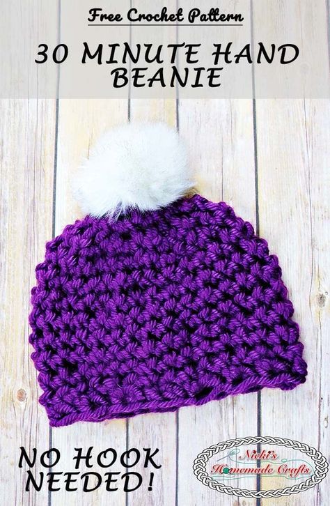 30 Minute Hand Beanie by Nicki's Homemade Crafts - Free Crochet Pattern This beanie is made with simply one skein of yarn and your hands. No crochet hook is needed. It comes with a full video tutorial as well. #freecrochetpattern #crochet #beanie #hat #quick #easy #free #pattern #diy #christmas #gift Crochet A Beanie, Finger Knitting Projects, Loopy Yarn, Finger Crochet, Crochet Beanie Pattern, Crochet Hats Free Pattern, Finger Knitting, Arm Knitting, Beanie Pattern