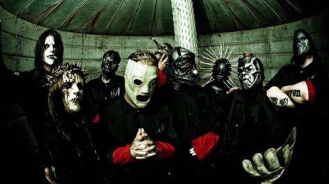 "Joey's impact on slipknot, on our lives and on the music that he loved is incalculable" Slipknot Songs, All Hope Is Gone, Header Wallpaper, Banners For Discord, Slipknot Band, Joey Jordison, Twitter Header Pictures, Pfp Banner, Corey Taylor