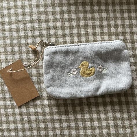 Brandy Melville Duck Pouch

Coin purse/pouch
Duck... - Depop Coin Purse Brandy Melville, Brandy Coin Purse, Brandy Melville Coin Purse, Coin Pouch Aesthetic, Brandy Melville Purse, Thrift Wishlist, Accessory Inspo, Shopping Lists, Coin Pouch