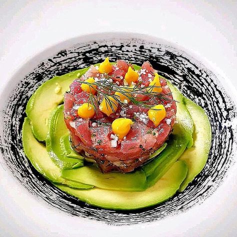 Tuna tartare with avocado,mango and octopus inks 🐟. . . . . . . . . . . . #tuna #tuna #tunasalad #chefart #art#chefplateform… Smoked Salmon And Avocado, Salmon And Avocado, Smoked Tuna, Tuna Tartare, Tuna Salad, Avocado Salad, Avocado Egg, Culinary Arts, Food Plating