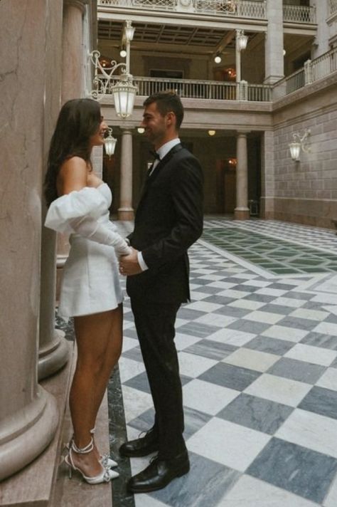 Courthouse wedding dress, short wedding dress, courthouse wedding photography, film photography, elopement, elopement dress inspo, engagement photo inspo, intimate wedding Couple Chic, Sukienki Maksi, City Hall Wedding Photos, Courthouse Wedding Photos, Courthouse Wedding Dress, Couple Engagement Pictures, Wedding Court, City Hall Wedding, City Engagement