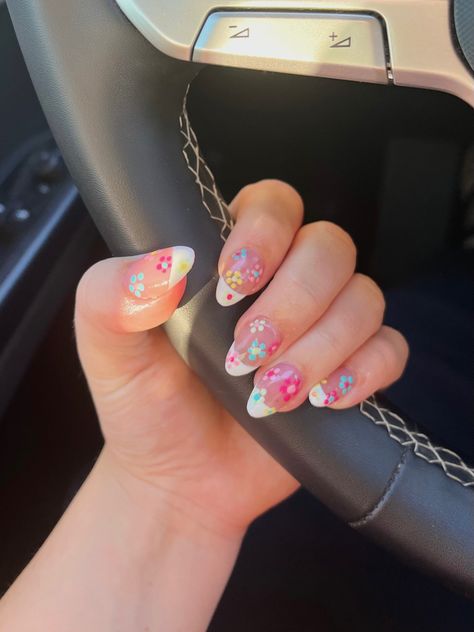 nails 2023. almond nails. spring nails. 2023 nails. spring 2023 nails. colorful nails. preppy nails. flower nails. nail design. almond french tip nails. Spring Oval Nails, Almond Nails 2023, Flower Almond Nails, Nails Preppy, Pink Spring Nails, Spring Acrylic Nails, Broken Nails, Summery Nails, Girly Acrylic Nails