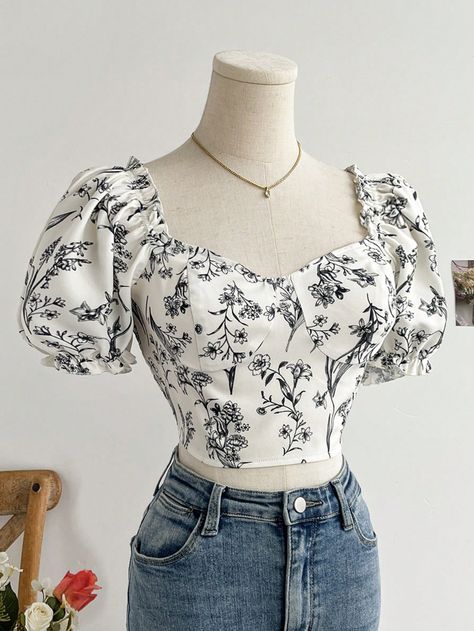 SHEIN Dreamara Apricot Simple Bouquet Puff Sleeve Waist-Cinched Romantic Casual Vacation Women's ShirtI discovered amazing products on SHEIN.com, come check them out! Short Sleeved Tops For Women, Cute Puff Sleeve Top, Floral Print Tops For Women, Sunday Top Design, Simple Bouquet, Floral Puff Sleeve Top, Tops Shein, Romantic Tops, Basic Blouses