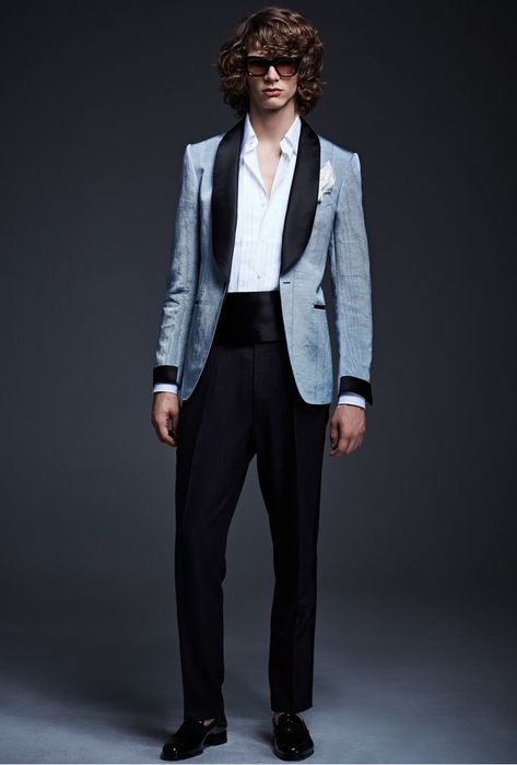 Tom Ford Menswear, Tom Ford Tuxedo, Men's Tuxedo, Tom Ford Suit, Designer Suits For Men, Tom Ford Men, American Fashion Designers, Male Fashion Trends, Mens Fashion Casual Outfits