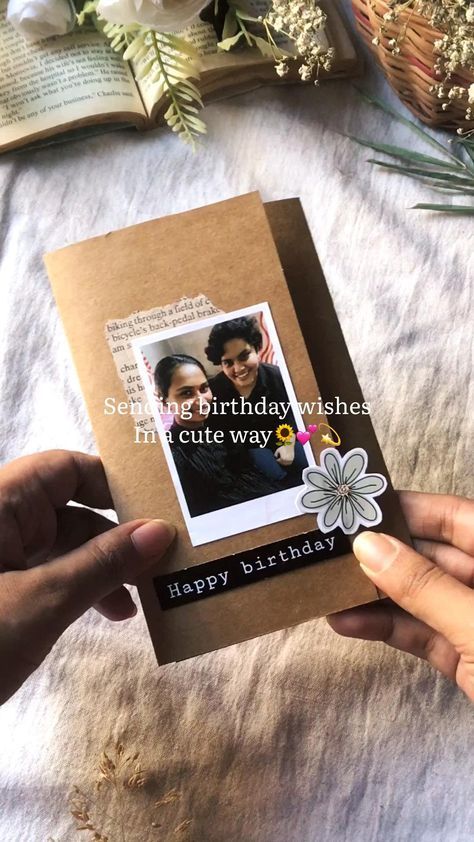 Diy Cards For Boyfriend, Homecoming Proposal Ideas Volleyball, Happy Birthday Cards Diy, Graduation Money, Bff Gifts Diy, Personalised Gifts Diy, Money Gifts, Book Crafts Diy, Kindergarden Activities