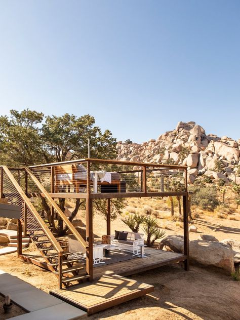 Gazebo Platform Ideas, Off Grid Desert Living, Desert Outdoor Living, Desert Cabin Ideas, Camp Platform, Camping Platform, Concrete Cabin, Deck Platform, Desert Backyard