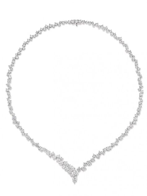 Sparkling Cluster Diamond Necklace contains 148 round-brilliant and three pear-shaped diamonds weighing 15.36 carats, set in platinum. Gold Snake Jewelry, Henna Drawings, Eternity Necklace, Gold Bridal Necklace, Diamond Necklace Designs, Choker Pendant, Harry Winston, Snake Jewelry, Cluster Necklace