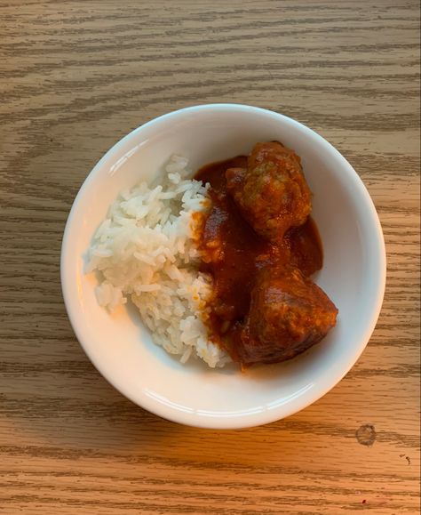 Poor People Food, Poor Food, Healthy Lunch Snacks, Easy Healthy Meal Prep, Healthy Food Dishes, People Food, Healthy Food Motivation, Turkey Meatballs, Small Meals