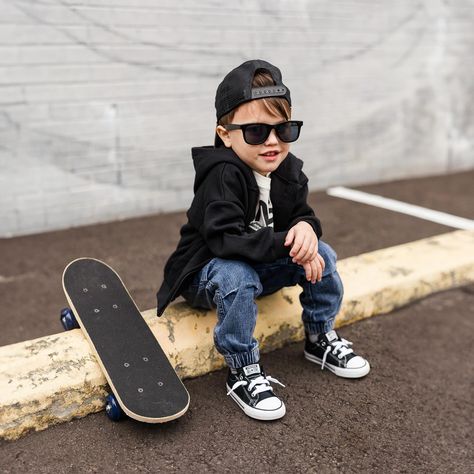 Looking to collaborate? We’d LOVE to connect! 😜🤙🏻 • • #babyboyfashion #boymoms #babysneakers #babyoutfit #boyfashion #toddlerfashion #babiesofinstagram #stylishkids #babyclothes #babyfashion #babies #explorepage #viral #style #kidswithstyle #killingitdaily #skater #skaterboy #converse #hmclothing Skater Kids, Skate Boy, Skateboard Photos, Baby Birthday Photoshoot, Skateboard Pictures, Baby Boy Hairstyles, Toddler Outdoor, Skateboard Photography, D Love