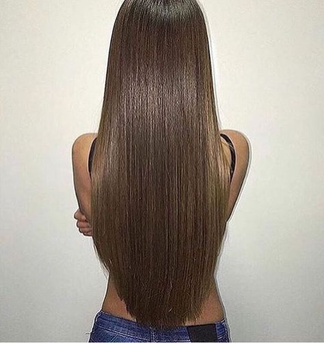 V-Cut with Layers for Long Hair & Blunt Bangs: Bold & Edgy Summer Hair Long Hair V Cut, U Cut Hairstyle, Long Hair For Men, Layers For Long Hair, Side Braids For Long Hair, Long Hair Cuts Straight, V Cut Hair, Edgy Summer, V Shape Hair