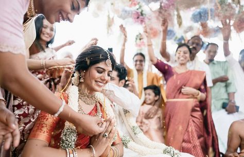 Bangalore Photography, Brahmin Wedding, Vision Board Pics, Nigerian Recipes, Tamil Wedding, Stage Decorations, Wedding Outfits, Photography Wedding, Aesthetic Food