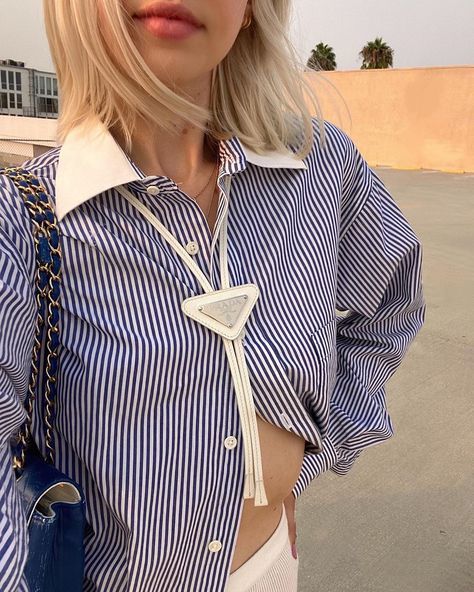 Prada Bolo Tie Outfit, Bolo Ties Women, Women In Ties Outfits, Bolo Tie Women Outfit, Bolo Tie Outfit, Outfits With Ties For Women, Tie Women Outfit, Outfits With Ties, Bolo Tie Women