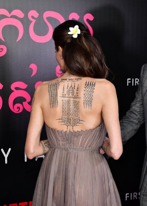 Angelina Jolie Back Tattoo, Angelina Jolie Tattoo, Flower Spine Tattoos, Upper Back Tattoos, Petite Tattoos, Spine Tattoo, 1 Tattoo, Spine Tattoos, New Tattoo