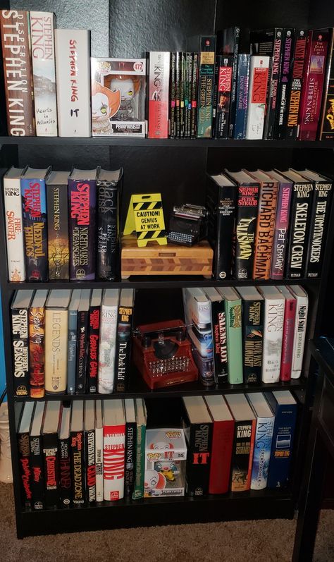 Dark Bookshelves Aesthetic, Stephen King Books Collection, Stephen King Bookshelf, Stephen King Book Collection, Stephen King Collection, Nerdy Bookshelf, Stephen King Books Aesthetic, All Stephen King Books, Stephen King Aesthetic