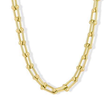 PRICES MAY VARY. UNIQUE U SHAPE: The distinctive U shape of this necklace adds a contemporary twist to the classic chain necklace, setting you apart in any crowd. QUALITY MATERIAL: 14K gold plated, with inside surgical stainless steel, offers a perfect blend of style and durability, retaining its shine and is resistant to corrosion and heat at affordable price VERSATILITY: No matter paired with an evening gown or a casual tee, the callalove u shape choker chain is a versatile accessory that elev Non Tarnish Gold Jewelry, Gold Necklace Stack, Thick Chain Necklace, Choker Chain, Gold Necklace Women, Women Gifts, Necklace Women, Adjustable Necklace, Jewelry Inspo