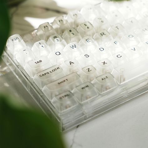 ►【Gasket-Mounted Mechanical Keyboard】◄ As to give a better Gasket typing experience, in addition to the silicone gaskets on the plates, the X75 adds sandwich silicone sound dampeners to the plate and fully-fitted large bottom silicone pad between the top and bottom cases. ►【Unique Transparent Design】◄Pursuing ultimate Clear Mechanical Keyboard, Mechanical Keyboard Black, Weird Keyboard, Aesthetic Keyboards, Clear Keyboard, Transparent Keyboard, Unique Keyboards, Keyboard Switches, Vasos Vintage