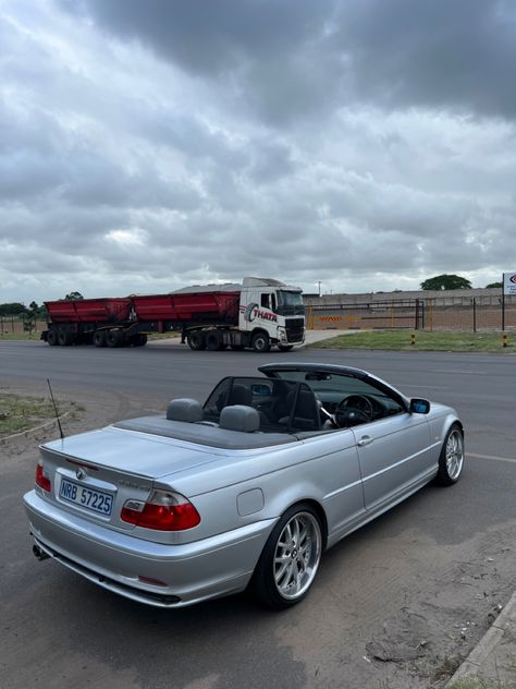 BMW E46 convertible #330ci #e46#e46 cabrio Bmw 330 Ci, Bmw E46 Cabrio, 330ci E46, E46 Convertible, Mercedes E300, E36 M3, Bmw 320i, Bmw Cars, Bmw E36