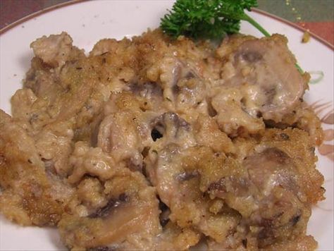 Yummy! Sherry Sauce Recipe, Sherry Cream Sauce Recipe, Sherry Sauce, Sherry Recipes, Philadelphia Orchestra, Chicken And Mushrooms, Dry Bread, Easy Main Dishes, Spanish Cuisine