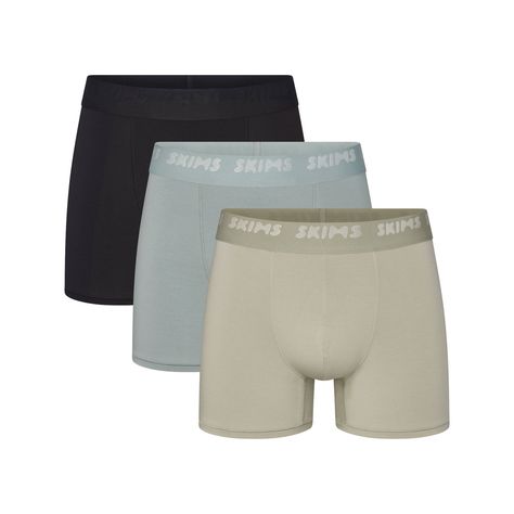 Get ready to throw your old underwear out with this 3-pack of incredibly soft and supportive boxers. Designed with a second skin feel, these briefs are made with a max-stretch, cooling fabric that never loses shape, and an enhanced pouch for your optimum comfort. The seamless fit sits invisibly under clothing and the smooth-to-touch waistband features the signature SKIMS logo. Fits true to size. Under Wears Men, Boxer For Men, Men Boxers, Men's Briefs, Mens Boxers, Men's Wardrobe, Cool Fabric, Boxer Briefs, Second Skin