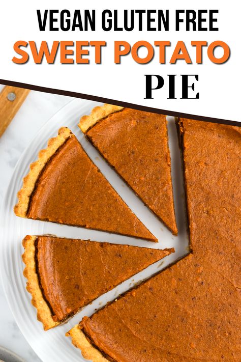 Recipe ----> https://vegetarianmamma.com/vegan-sweet-potato-pie/ Vegan Sweet Potato Pie is rich, creamy, and packed with fall flavor! 🍂 This vegan dessert recipe is easy to make and perfect for Thanksgiving dinner. 🦃 🥧 Easy Sweet Potato Pie, Sweet Potato Pie Filling, Vegan Dessert Recipe, Vegan Sweet Potato Pie, Vegan Pumpkin Cookies, Starbucks Pumpkin Bread, Gluten Free Sweet Potato, Homemade Pie Crust Recipe, Sweet Potato Pies Recipes