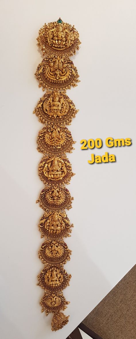 Gold Jada Designs, Jada Designs, Gold Jada, Indian Hair Accessories, Gold Jewelry Prom, Jewelry Prom, Wedding Background Decoration, Indian Hair, Background Decoration