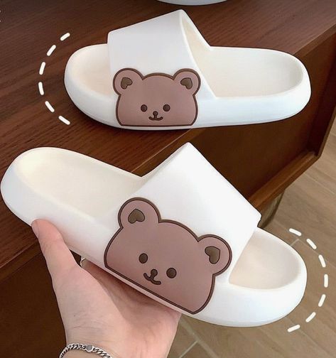 Soooo cute Summer Slippers Sandals, Thick Edges, Slide Flip Flops, Bear Slippers, Cute Bunny Cartoon, Unisex Bathroom, Sandals Beach, Beach Slides, Summer Slippers