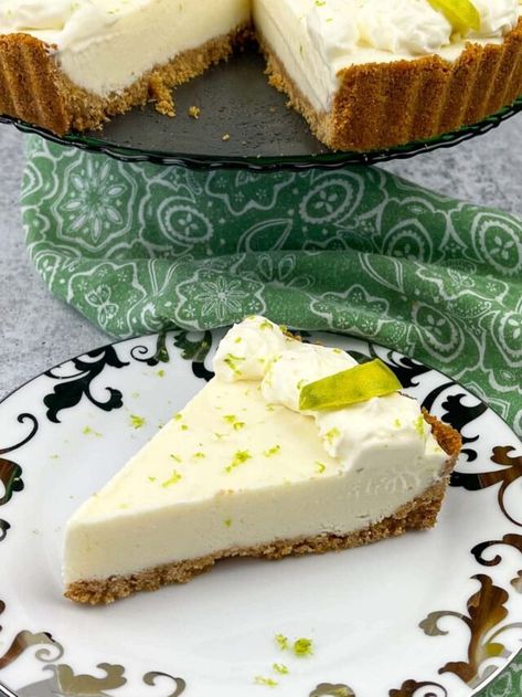 Paula Deen's Key Lime Pie - Grumpy's Honeybunch Paula Deen's Key Lime Pie, Paula Deen Key Lime Pie Recipe, Best Ever Key Lime Pie, Homemade Keylime Pie Recipes, Key Lime Pie Recipe With Cream Cheese, Keylime Pie Recipe Best, Key Lime Pie Recipes, Best Key Lime Pie Recipe, Homemade Key Lime Pie