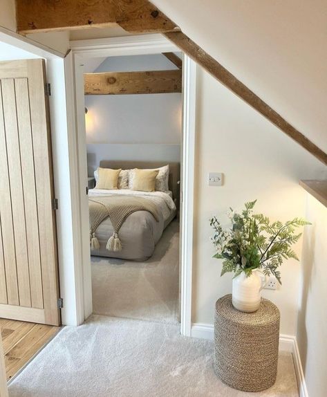 Attic Floor Plan, Loft Conversion Ideas Layout, Loft Conversion Layout, Loft Conversion Ideas, Attic Floor, Teenager Bedroom Design, Attic Bedroom Storage, Oak House, Plan Layout