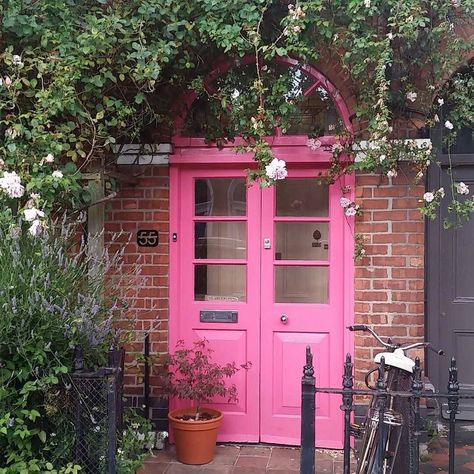 Pink Front Door, Outside Paint, Door Paint Colors, Door Inspiration, Pink Door, Cool Doors, Home Door, Gate House, Slate Roof