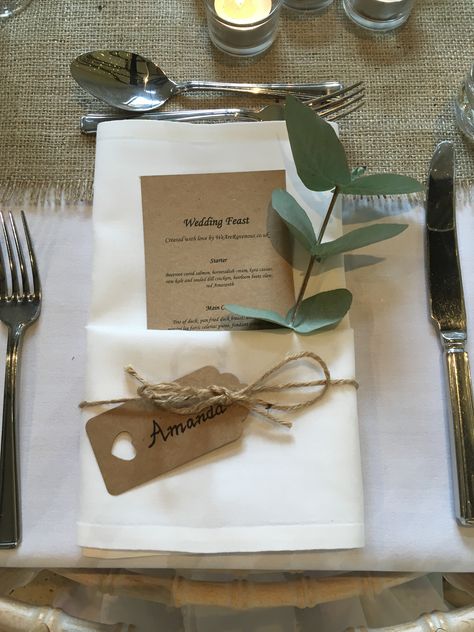 Country Place Settings, Paper Napkin Wedding Place Settings, Wedding Place Settings Napkins, Eucalyptus Place Setting Wedding, Place Settings With Napkins, Napkin Styles Wedding, Paper Napkin Place Setting, Eucalyptus Place Setting, Place Tags Wedding