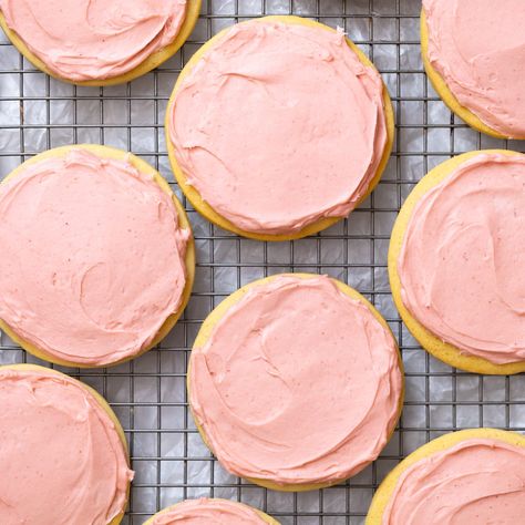 The Big Pink Cookie Recipe Pink Cookies Recipe, Big Pink Cookie Recipe, Pastry Case, Cream Cheese Frosting Cake, Lemon Cream Cheese Frosting, Pink Cookies, Recipe Baking, Cookie Cake Recipe, Soft Sugar Cookies