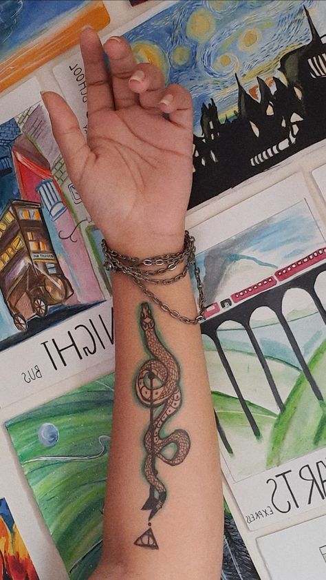 Harry Potter Henna, Henna Designs Simple, Cute Henna Tattoos, Cute Henna, Henna Designs Easy, Henna Tattoos, Hand Painting, Henna Tattoo, Hand Henna