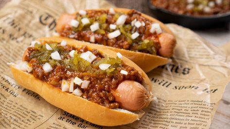 Dairy Queen Chili Dog Recipe, Dairy Queen Chili Recipe, Dairy Queen Hot Dog Chili Recipe, Dairy Queen Copycat Recipes, Easy Romantic Dinner, Sausage Pizza Recipe, Chili Dog Chili Recipe, Easy Homemade Chili, Hotdog Chili Recipe