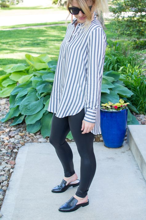 Striped Tunic + Spanx Leggings. | Ashley from LSR Striped Tunic Outfit, Tunic Tops Outfit, Corporate Girl, Mule Loafers, Tunic Outfit, Ashley White, White Boho Dress, Striped Tunic, Fashion Closet