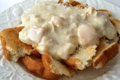 Vees Favorite Tuna on Toast #justapinchrecipes Tuna Gravy, Tuna On Toast, Tuna Soup, Butter On Toast, Egg Gravy, Bread Spread, Seafood Dinner Recipes, Tuna And Egg, Hot Tuna