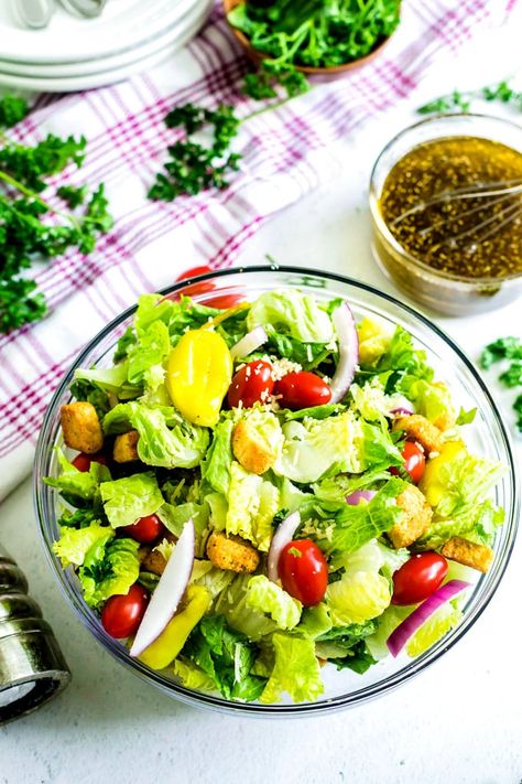 Salad Recipes For Work, Canolis Recipe, Color Pasta Salad, Cold Italian Pasta Salad, Italian Salad Dressing Homemade, Tri Color Pasta Salad, Christmas Recipes Dinner Main Courses, Christmas Recipes Dinner, Italian Soda Bar