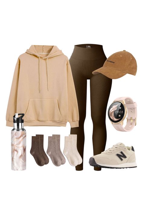 Airplane Outfit Ideas, Airplane Outfit Winter, Plane Outfit Airport Style, Airplane Outfit, Casual Travel Outfit, Plane Outfit, Comfy Airport Outfit, Comfortable Travel Outfit, Airport Travel Outfits