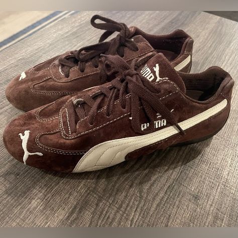 Brown Suede Sz 8 Puma Tennis Shoes Driving Shoes Women, Puma Tennis Shoes, Puma Running Shoes, Sneakers Brown, Puma Suede, Light Weight Shoes, Aesthetic Shoes, Puma Sneakers, Brown Sneakers