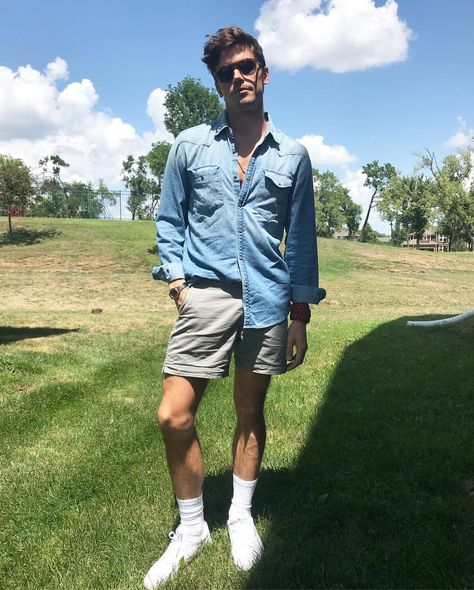 “Later!” Antoni Porowski, Fab 5, Queer Eye, Shirt Style Tops, Creative Shirts, Best T Shirt Designs, Best Mens Fashion, Latest Mens Fashion, Summer Outfits Men