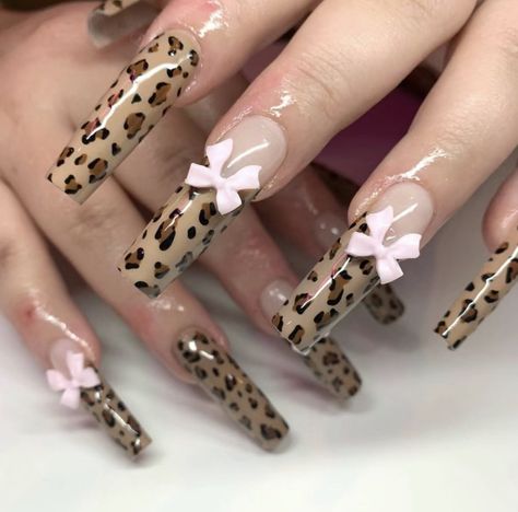 Cheetah Print Nails, Pretty Gel Nails, Really Cute Nails, Nail Swag, Kawaii Nails, Pink Acrylic Nails, Manicure Y Pedicure, Dream Nails, Fire Nails