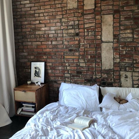 Brick Wall In Apartment, Brooklyn Apartment Bedroom, Brick Loft Apartment Bedroom, Brick Loft Bedroom, Nyc Apartment Brick Wall, Brick Wall Room Decor, Brick Room Aesthetic, Brick Wall Bedroom Aesthetic, New York Brick Apartment