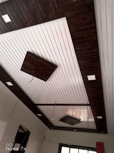 Forro de pvc Plafon Pvc Panels Ceiling Design, Pvc Panel Ceiling Design Living Room, Modern Pvc Ceiling Design, Pvc Down Ceiling Design, Pvc Panel Ceiling Design Hall, Pvc Pop Design, Pvc For Ceiling Design, Pvc False Ceiling Design For Living Room, Pvc Fall Ceiling Designs