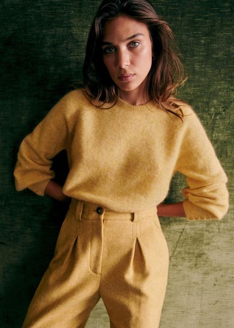 2022 Winter Color Trends - Brunette from Wall Street Love Free, Winter Trends, Winter Colors, Lemon Zest, Parisian Style, Color Trends, Outfit Inspirationen, Work Outfit, Ideias Fashion