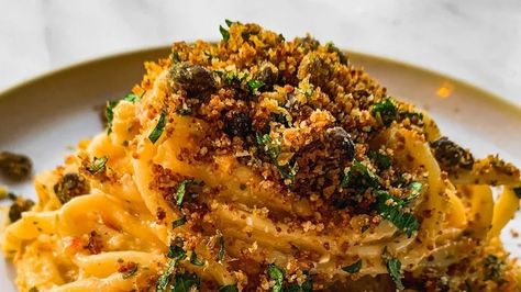 20 Best Sicilian Pasta Dishes You Should Know About Sicilian Recipes Authentic, Spaghetti Alla Carrettiera, Sicilian Pasta, Sardine Pasta, Christmas Pasta, Eggplant Pasta, Pasta Al Pesto, Pasta Alla Norma, Pecorino Cheese