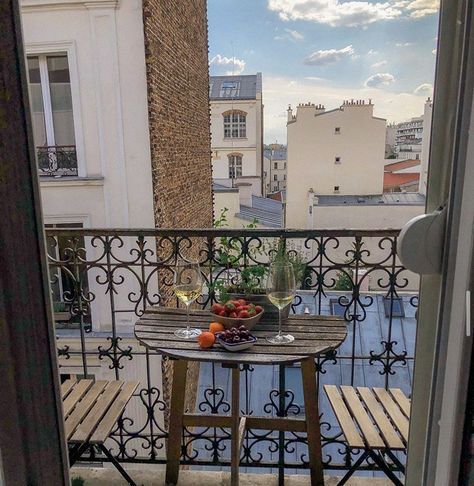 Vintage Balcony Aesthetic, Europe Balcony, Vintage Balcony, Balcony Aesthetic, Paris Balcony, Parisienne Style, Apartment Vibes, Dream Trips, Sufjan Stevens