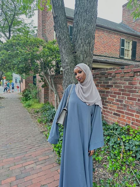 Eid Outfits Somali, Blue Hijabi Outfits, Blue Eid Outfit, Grey Abaya Outfit, Blue Abaya Outfit, Hijabi Eid Outfits, Blue Hijab Outfit, Girl Somali, Beautiful Morocco